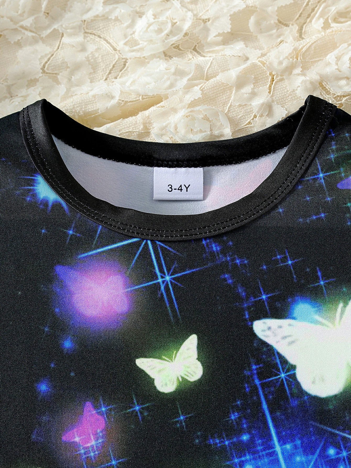 Girls Printed Round Neck T-shirt with Shorts