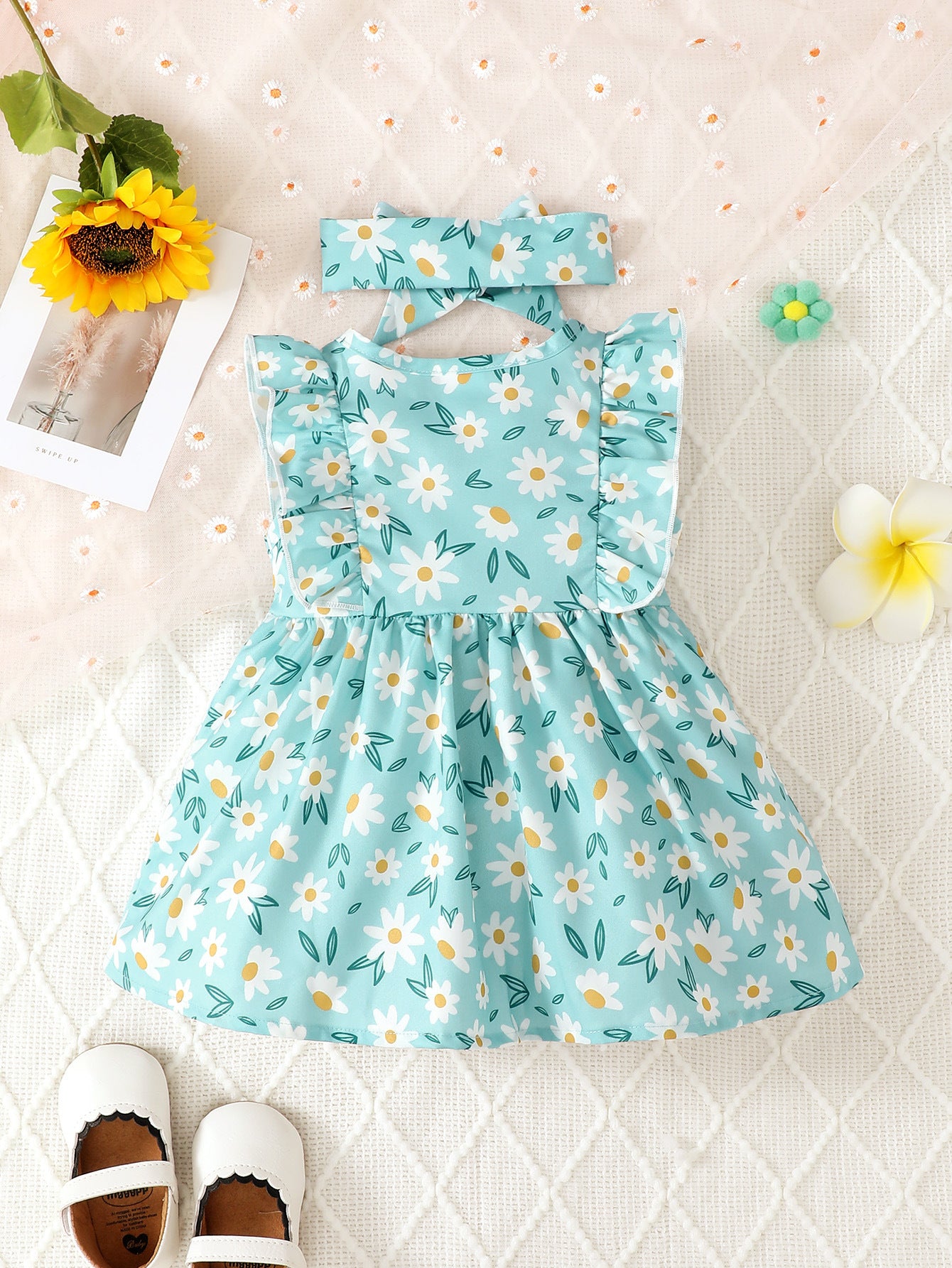 Girls Blue & White Floral Print Round Neck Maxi Dress