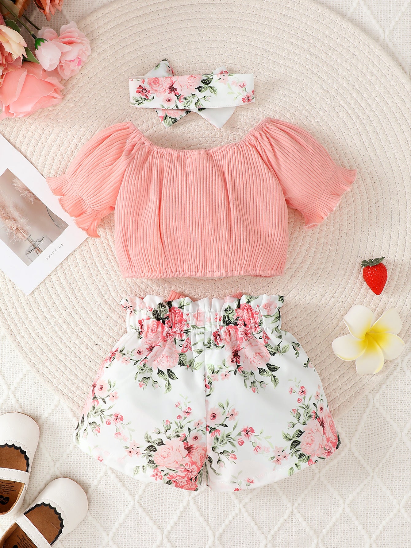 Girls Solid Top and Floral Printed Shorts Set