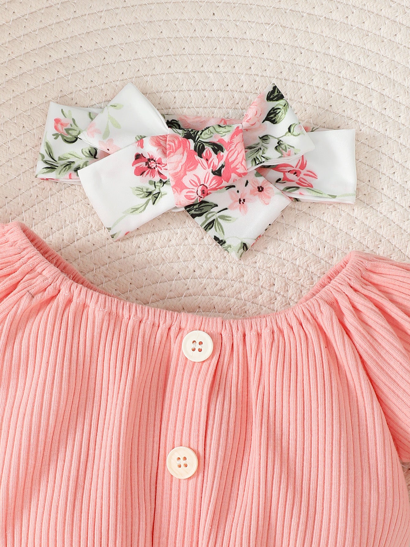 Girls Solid Top and Floral Printed Shorts Set