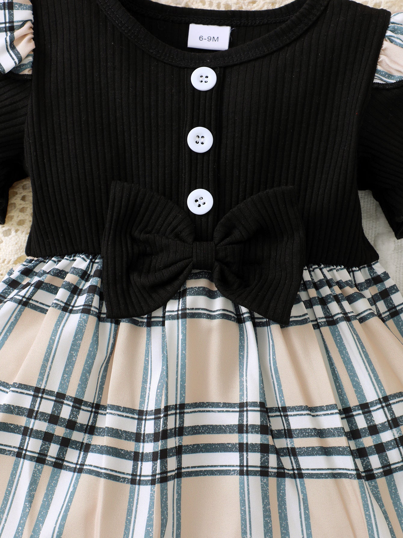 Girls Checked Puff Sleeve Fit and Flare Dress