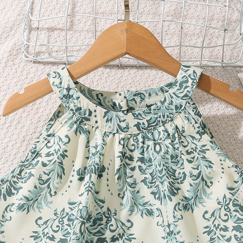 Girls Printed Round Neck Top With Shorts