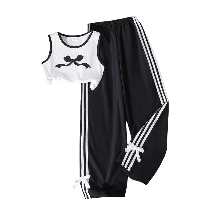 Girls Printed Sleeveless Crop T-shirt with Trousers