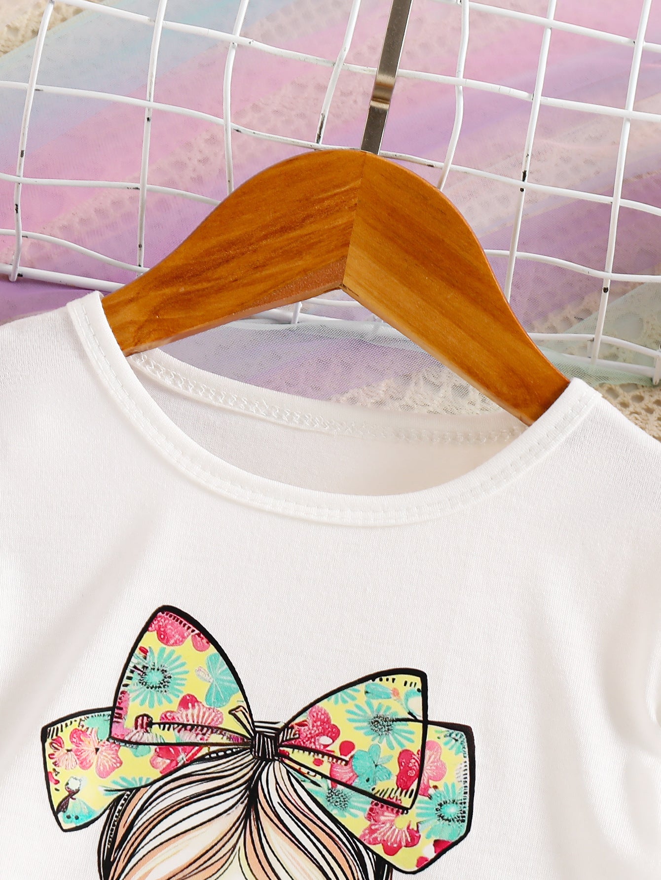 Girls Printed T-shirt With Skirt