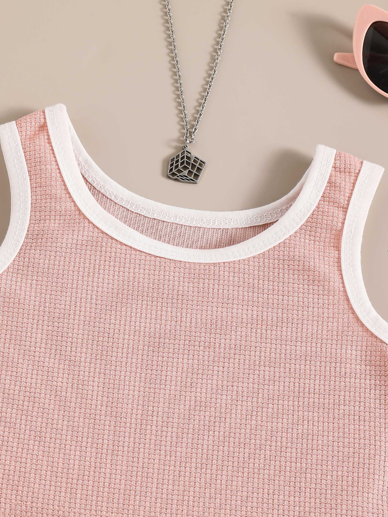 Girls Sleeveless T-shirt With Shorts