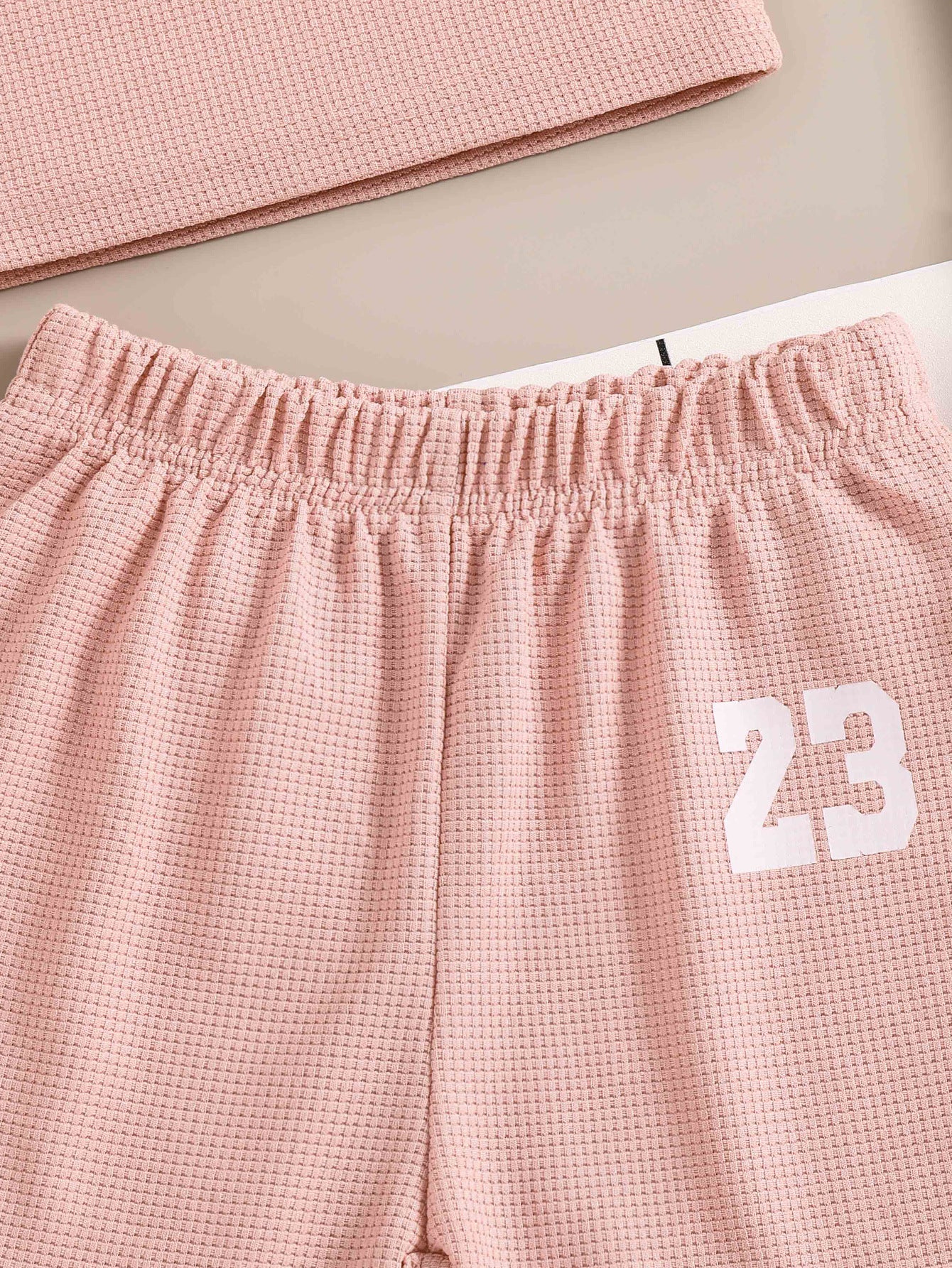Girls Sleeveless T-shirt With Shorts