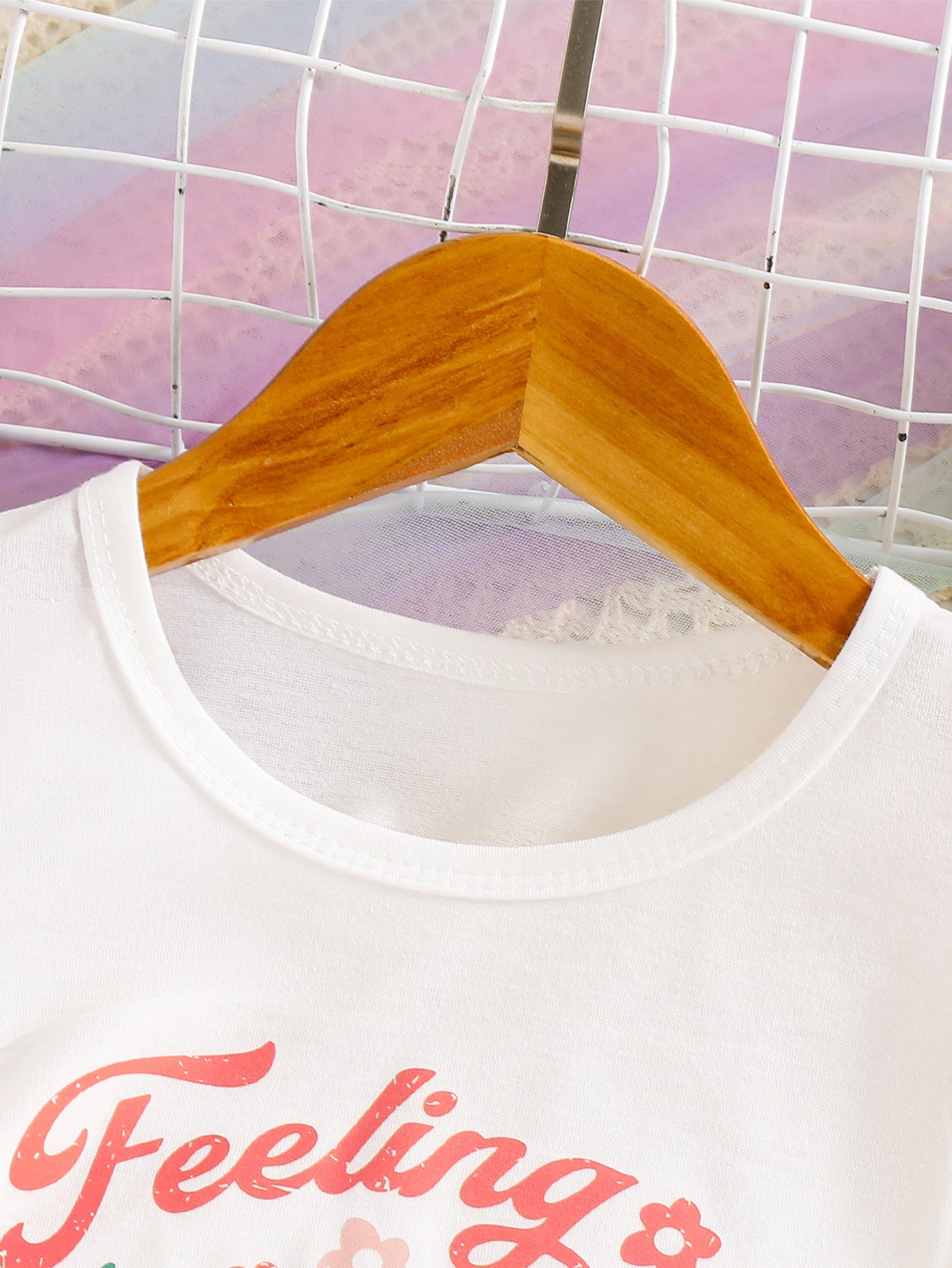 Girls Short Sleeves T-shirt With Shorts