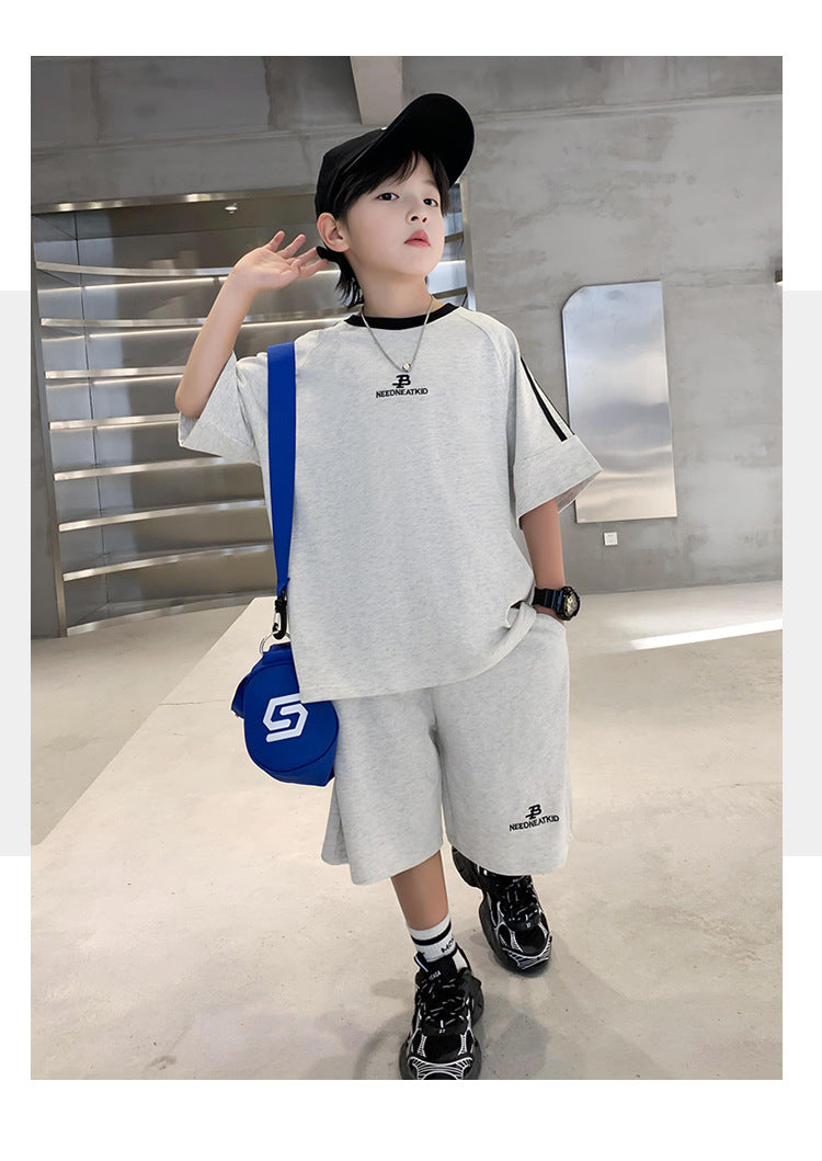 Boys Short Sleeves Round Neck T-shirt with Shorts