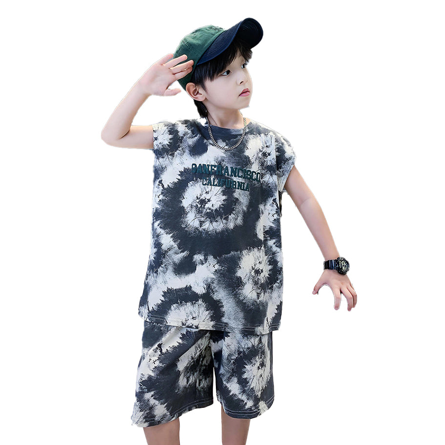 Boys Printed T-shirt with Shorts