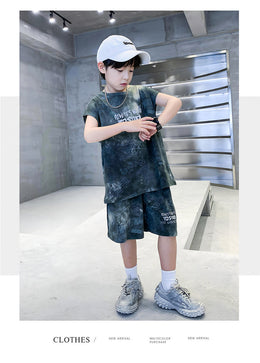 Boys Printed T-shirt with Shorts