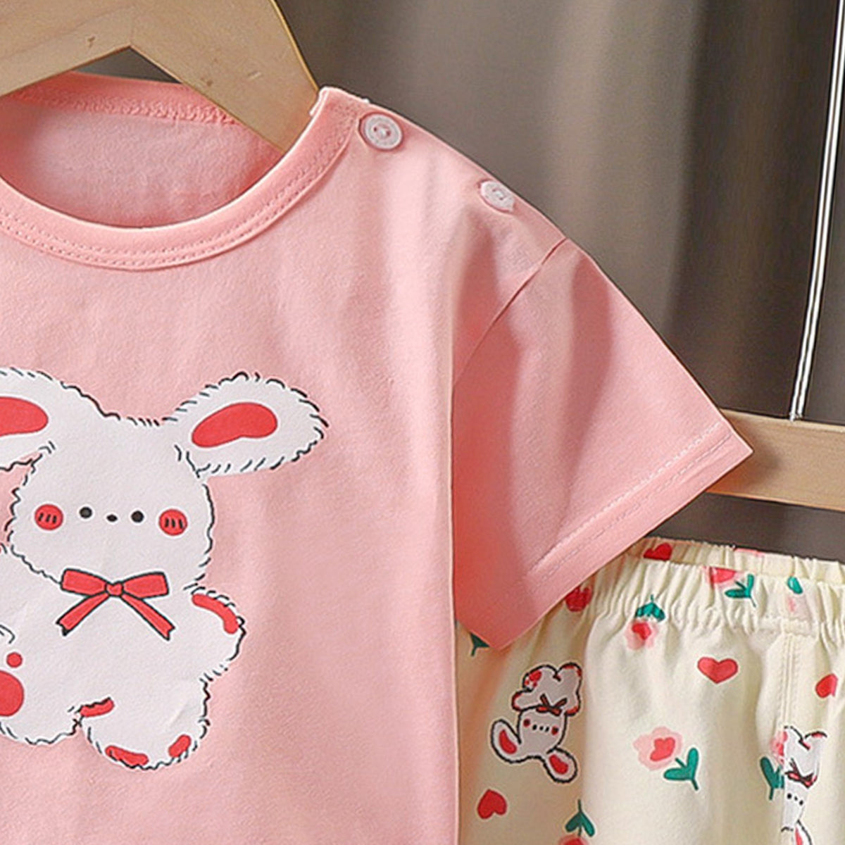Girls Printed Short Sleeves Pure Cotton T-shirt With Shorts