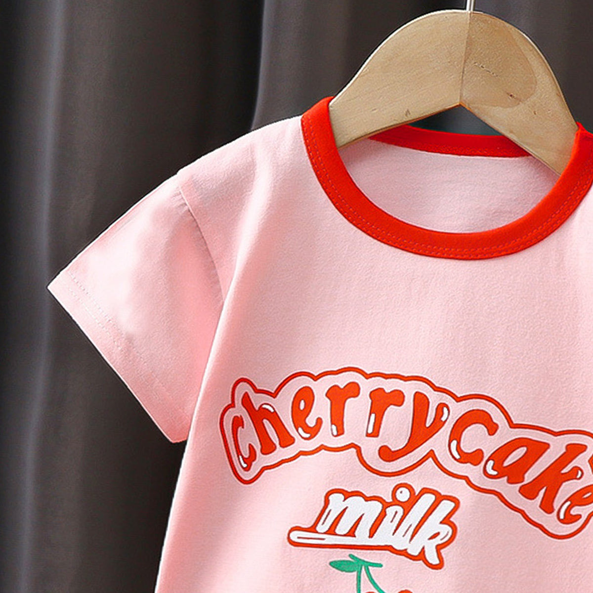 Girls Printed Short Sleeves Pure Cotton T-shirt With Shorts