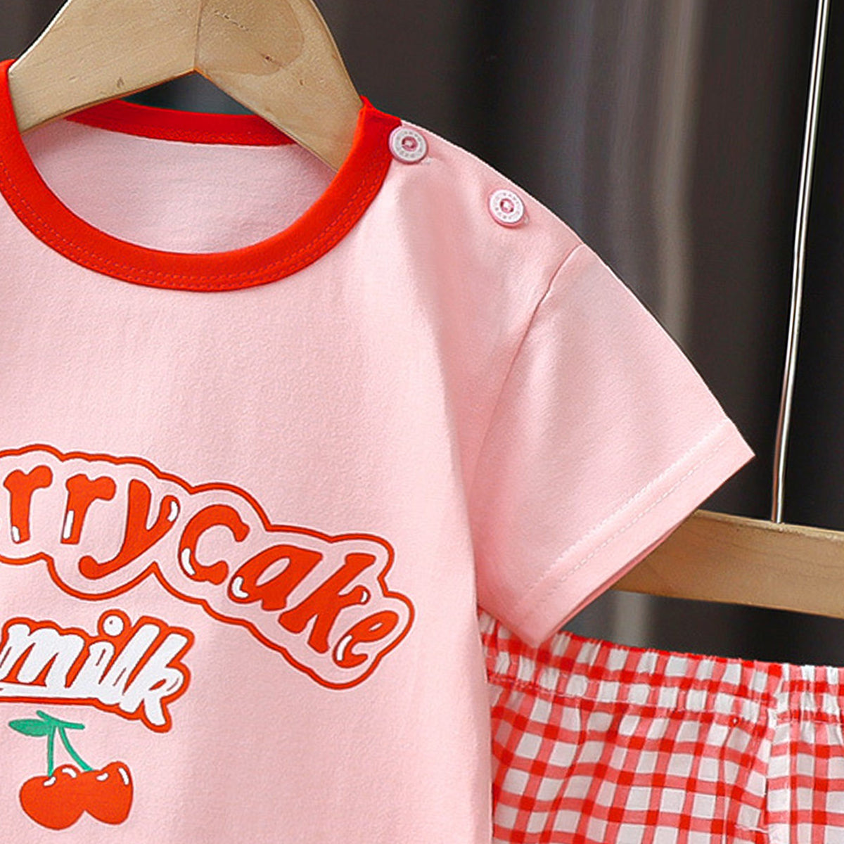 Girls Printed Short Sleeves Pure Cotton T-shirt With Shorts