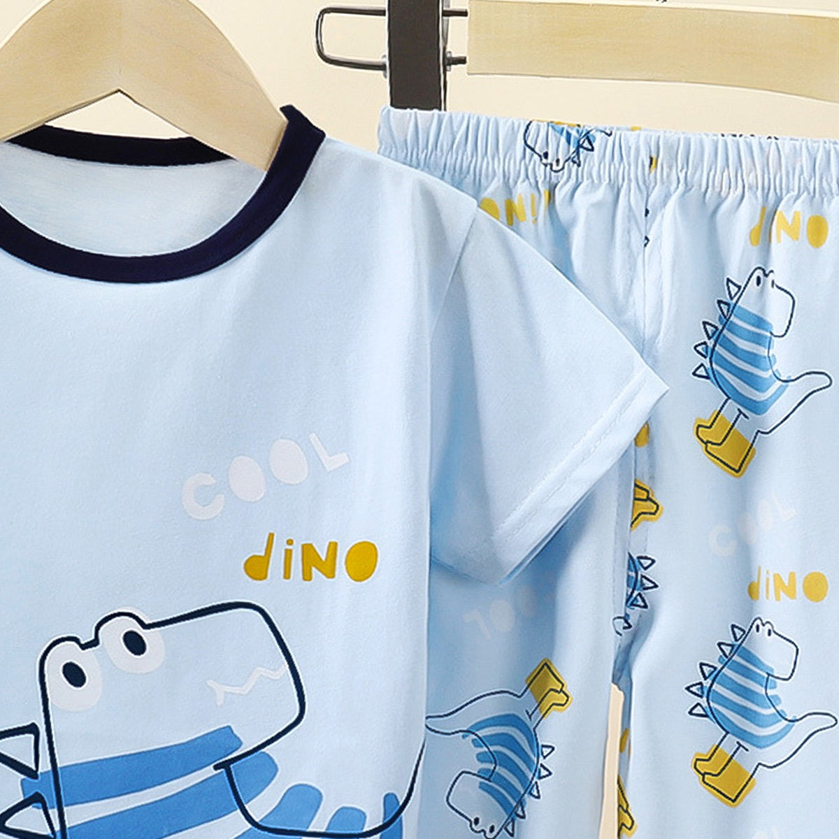Boys Printed Short Sleeves Pure Cotton T-shirt With Trousers