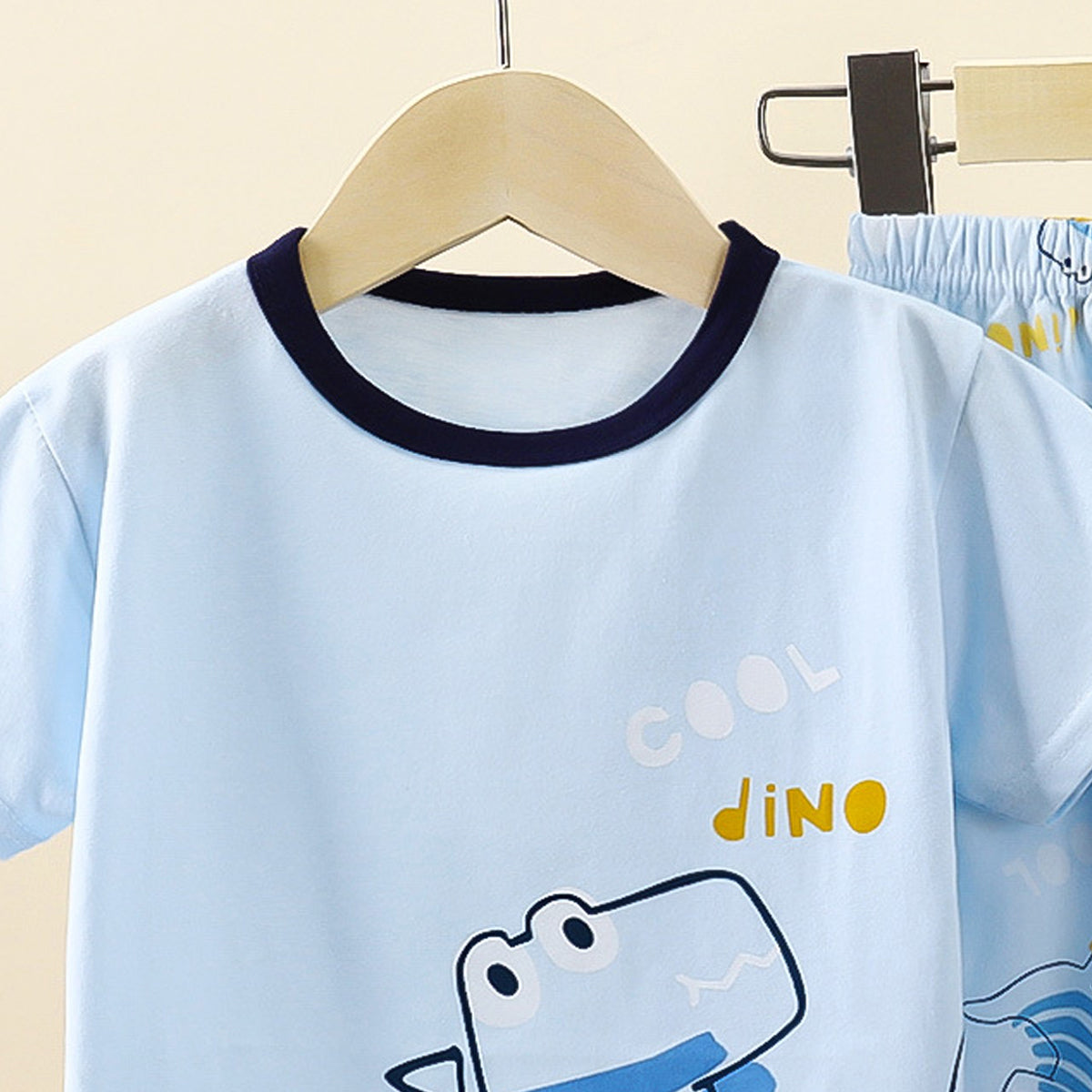 Boys Printed Short Sleeves Pure Cotton T-shirt With Trousers