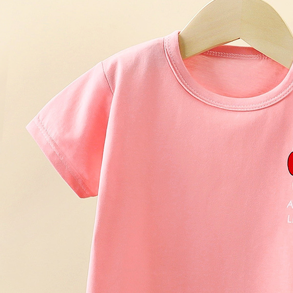 Girls Printed Round Neck Pure Cotton T-Shirt With Trousers