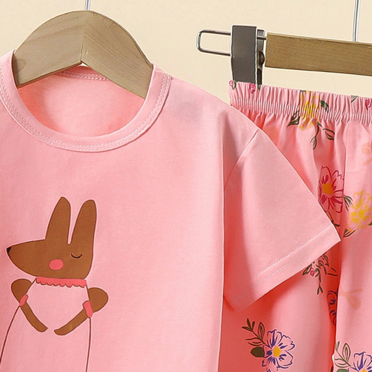 Girls Printed Short Sleeves Pure Cotton T-shirt With Trousers