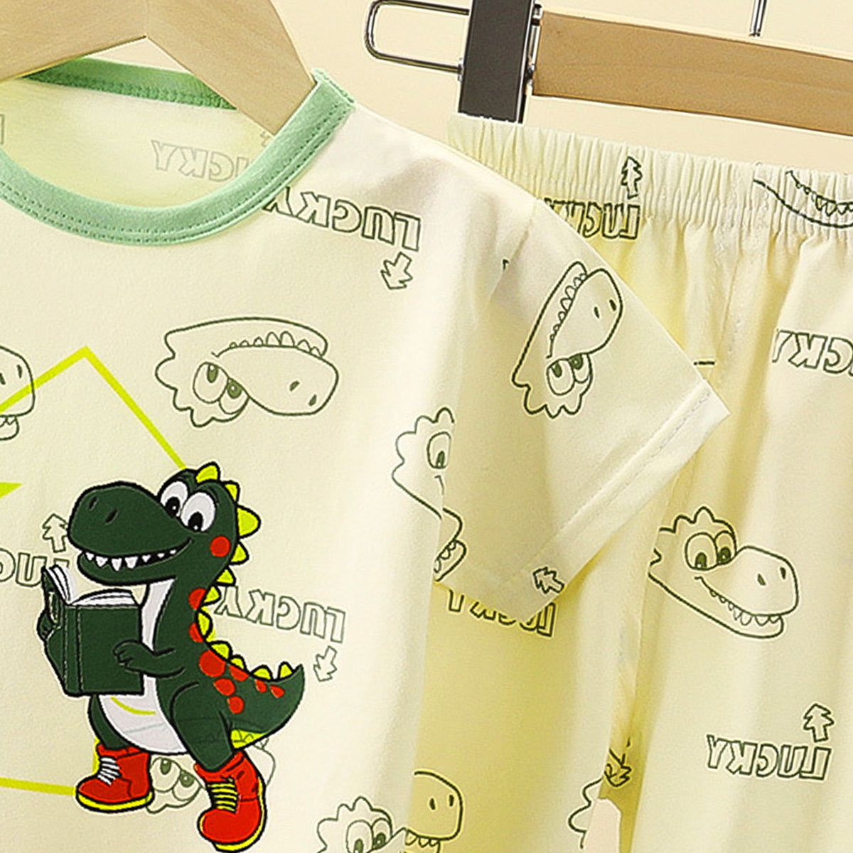Boys Printed Short Sleeves Pure Cotton T-shirt With Trousers