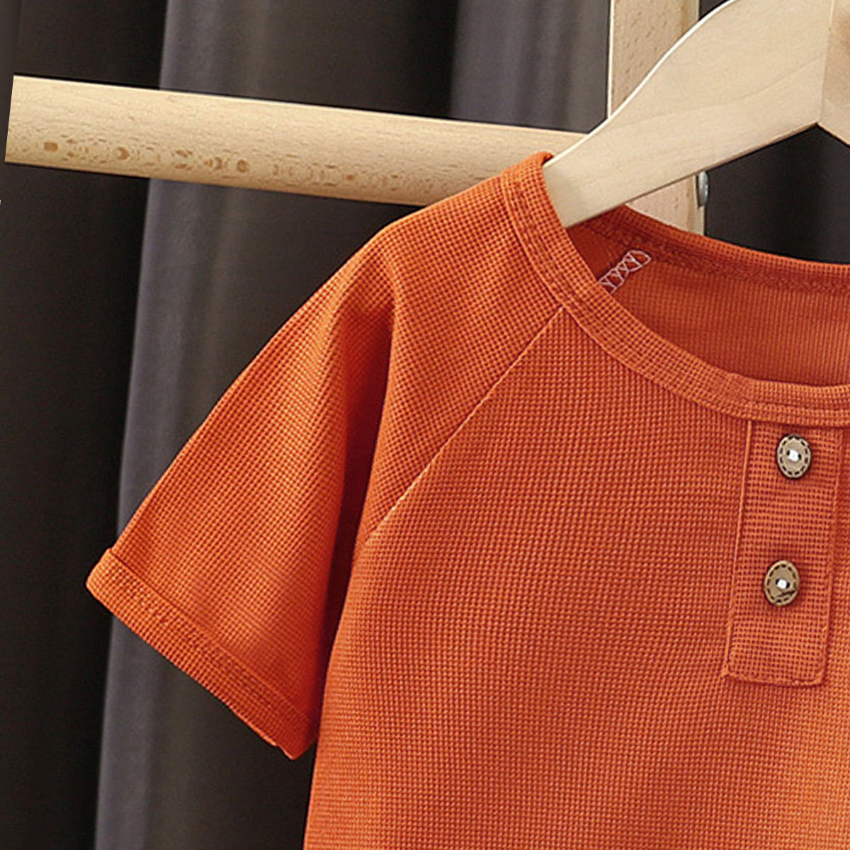 Boys Short Sleeves T-shirt With Shorts