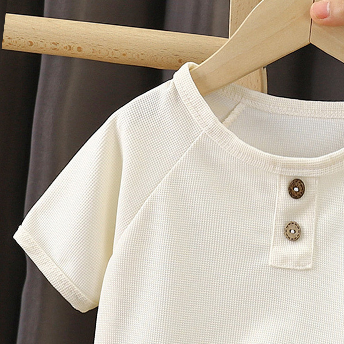 Boys Short Sleeves T-shirt With Shorts