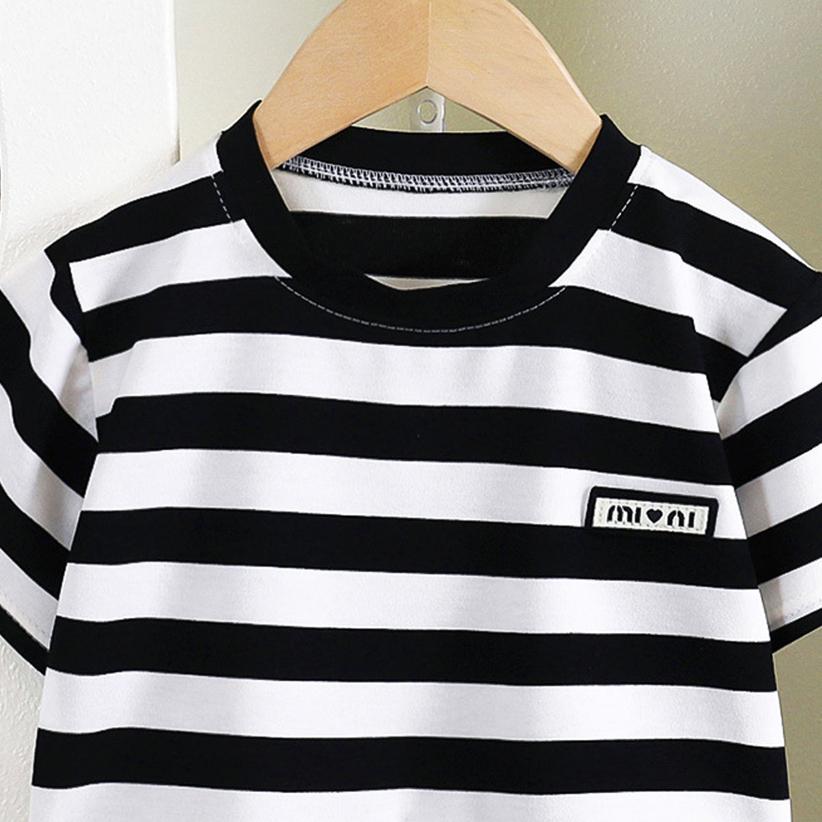 Boys Striped Short Sleeves T-shirt With Shorts