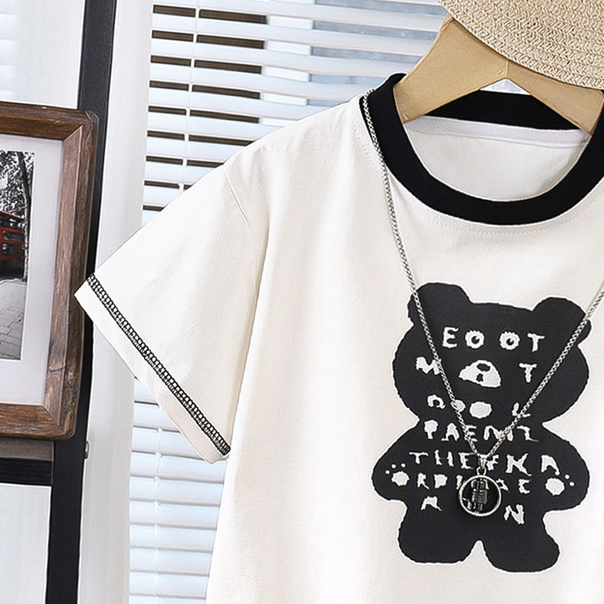 Boys Printed Short Sleeves T-shirt With Shorts