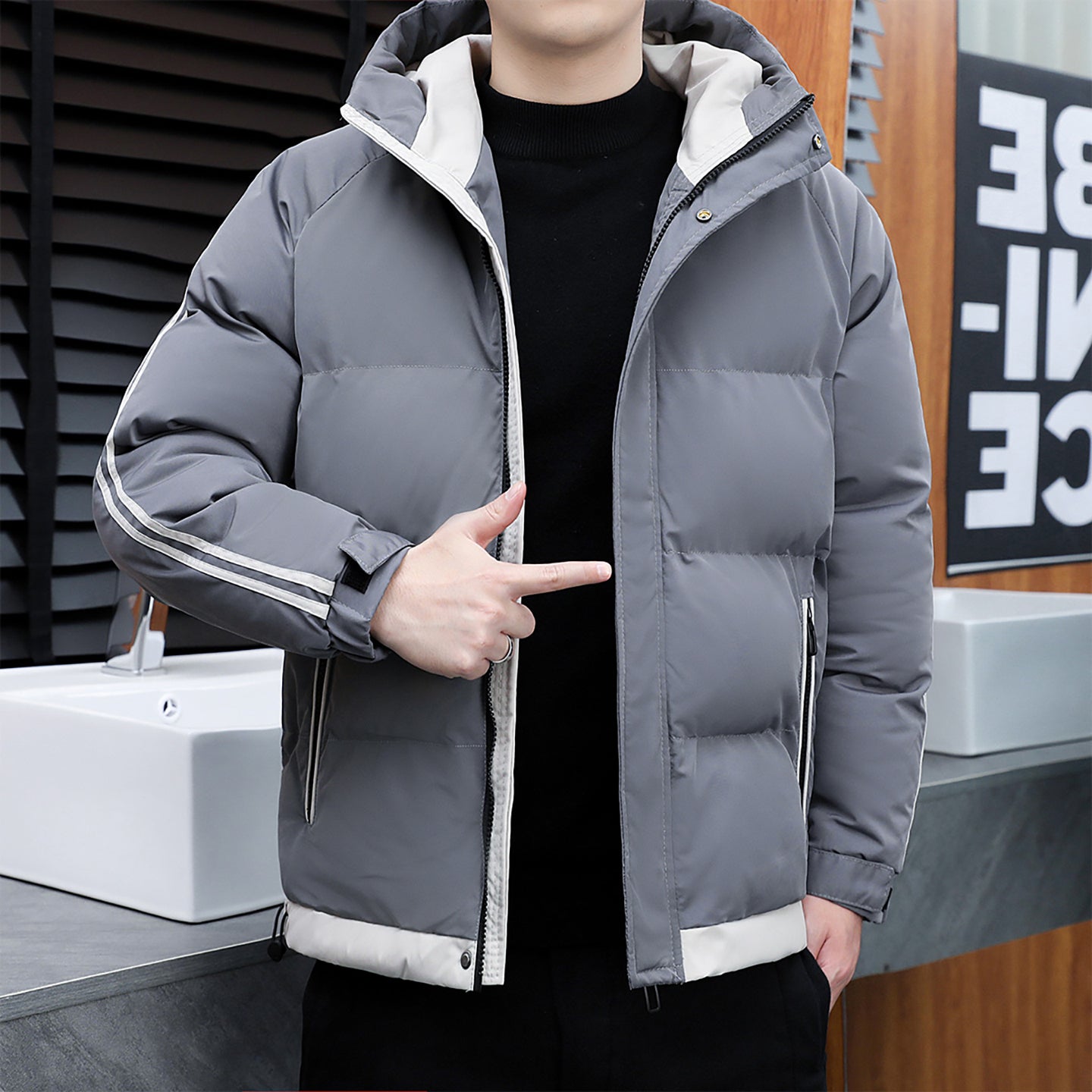 Men Hooded Neck Quilted Jacket