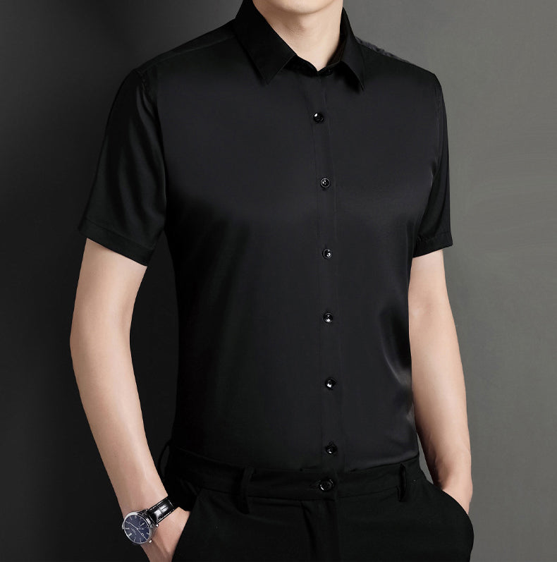 Men Slim Fit Solid Spread Collar Casual Shirt