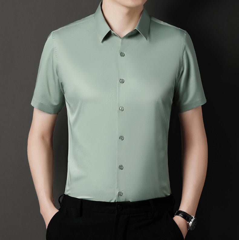Men Slim Fit Solid Spread Collar Casual Shirt