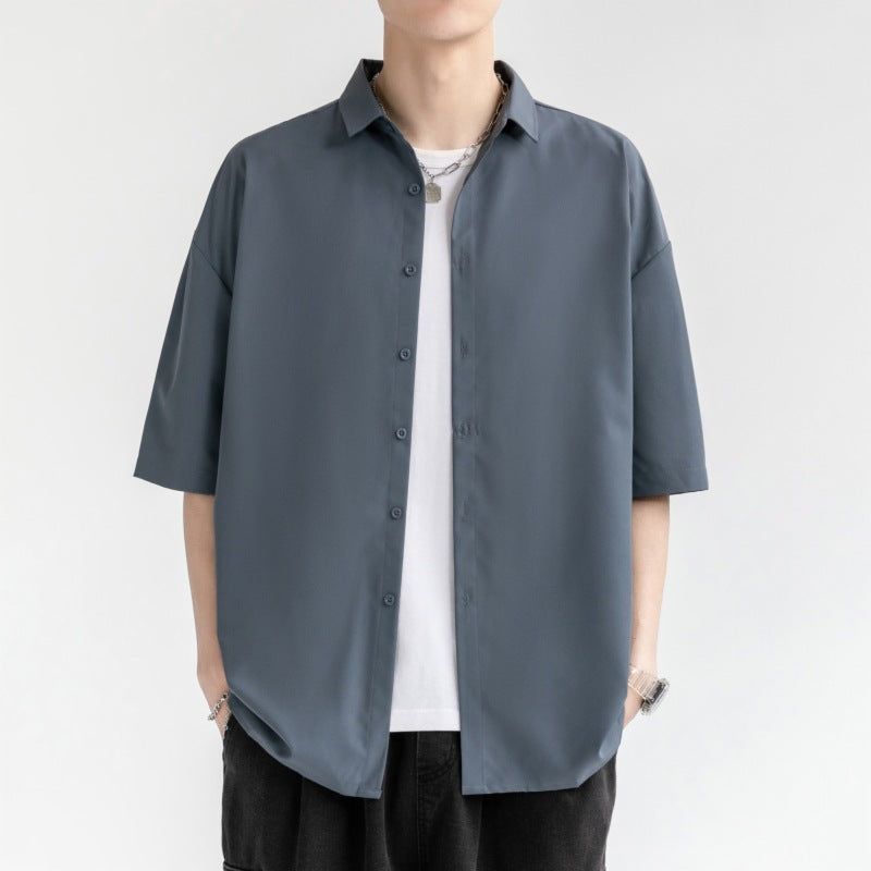 Men Solid Spread Collar Casual Shirt