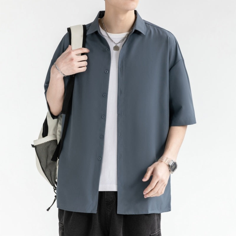 Men Solid Spread Collar Casual Shirt