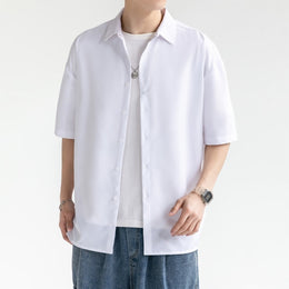 Men Solid Spread Collar Casual Shirt