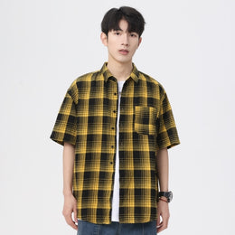 Men Regular Fit Checked Spread Collar Casual Shirt
