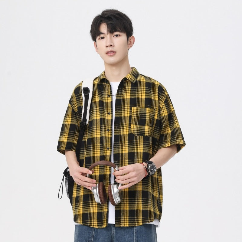 Men Regular Fit Checked Spread Collar Casual Shirt