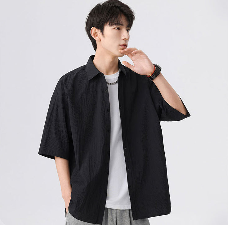 Cutaway Collar Short Sleeves Shirt