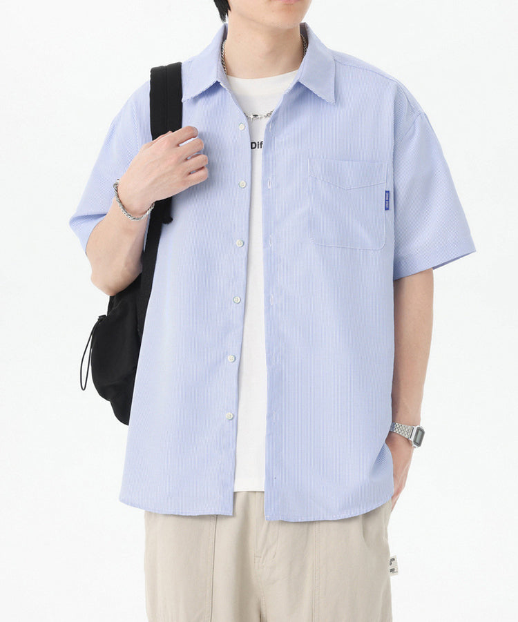 Men Vertical Striped Spread Collar Casual Shirt