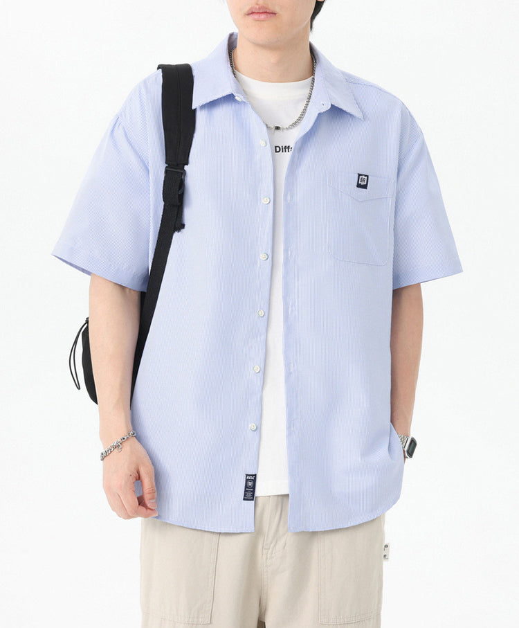 Men Vertical Striped Spread Collar Casual Shirt