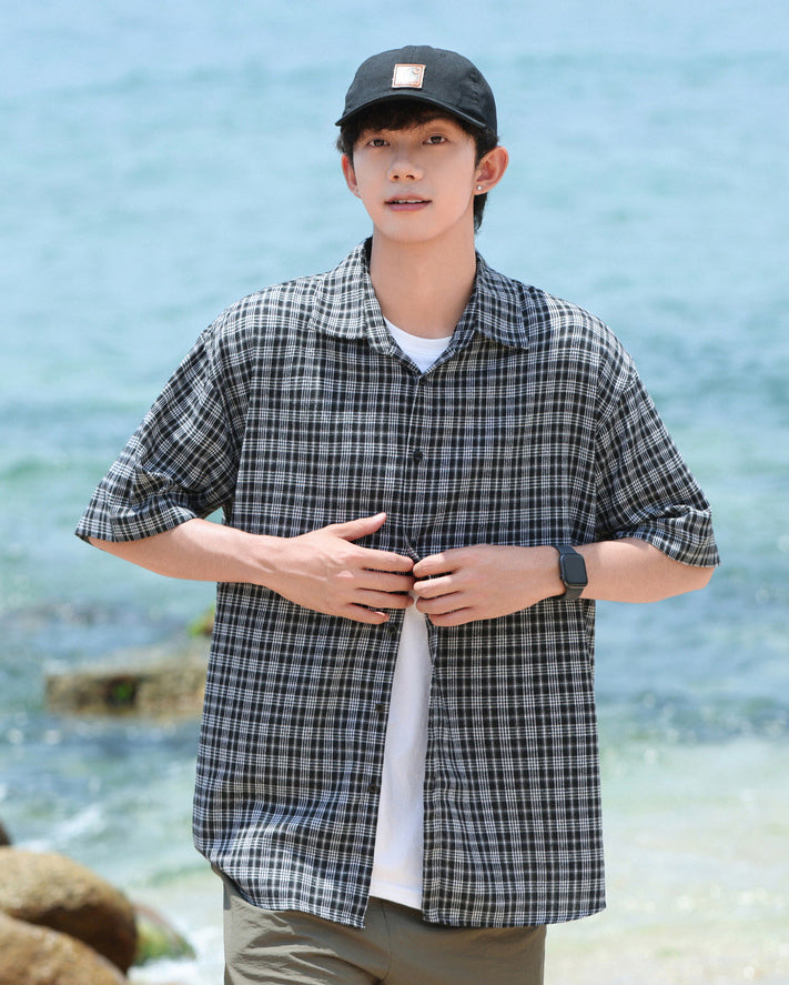 Men Gingham Checked Spread Collar Casual Shirt