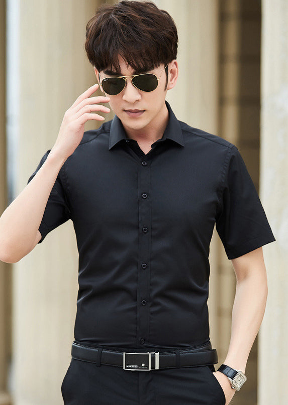 Men Solid Spread Collar Casual Shirt