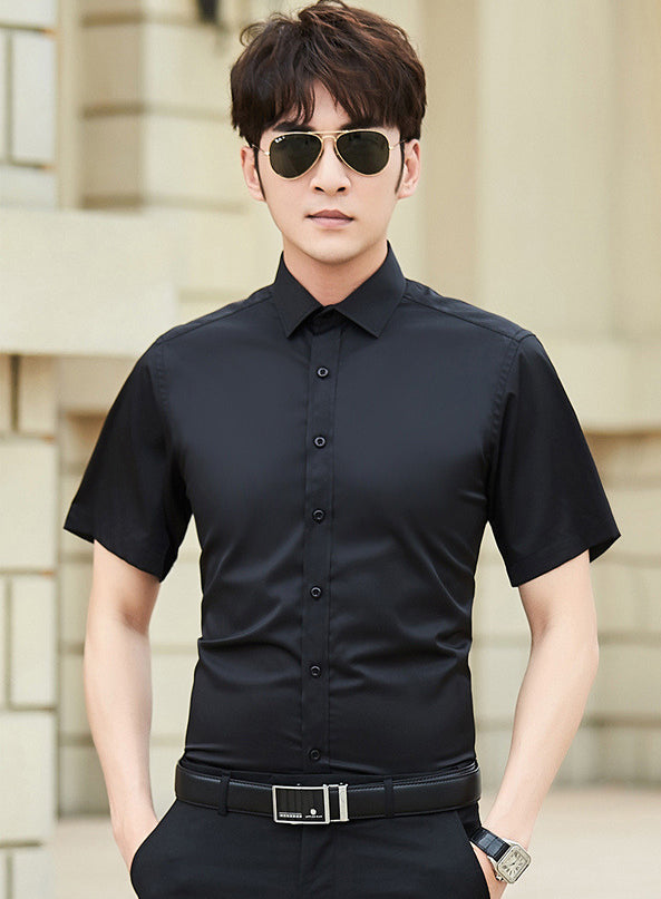 Men Solid Spread Collar Casual Shirt