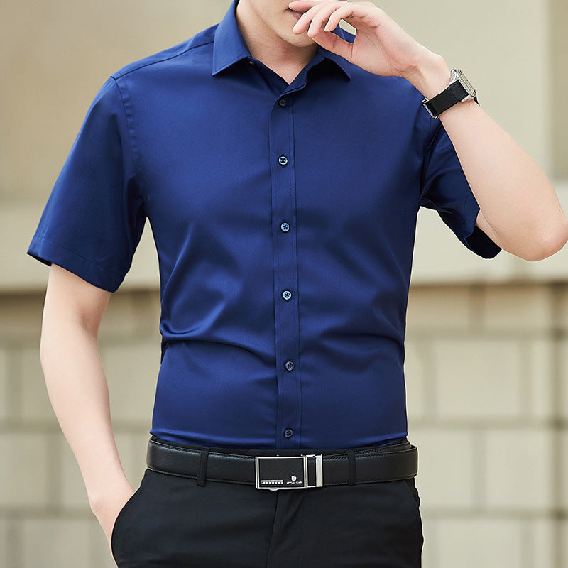 Men Solid Spread Collar Casual Shirt