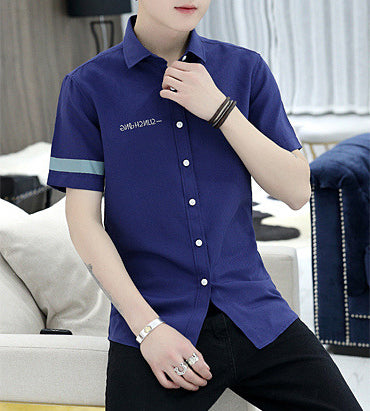 Men Solid Spread Collar Casual Shirt