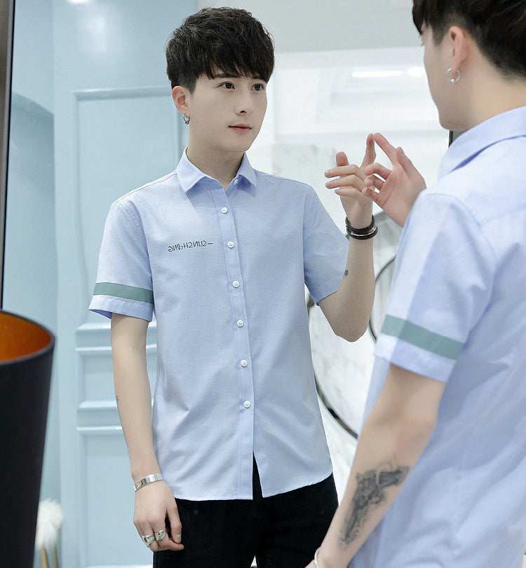 Men Solid Spread Collar Casual Shirt