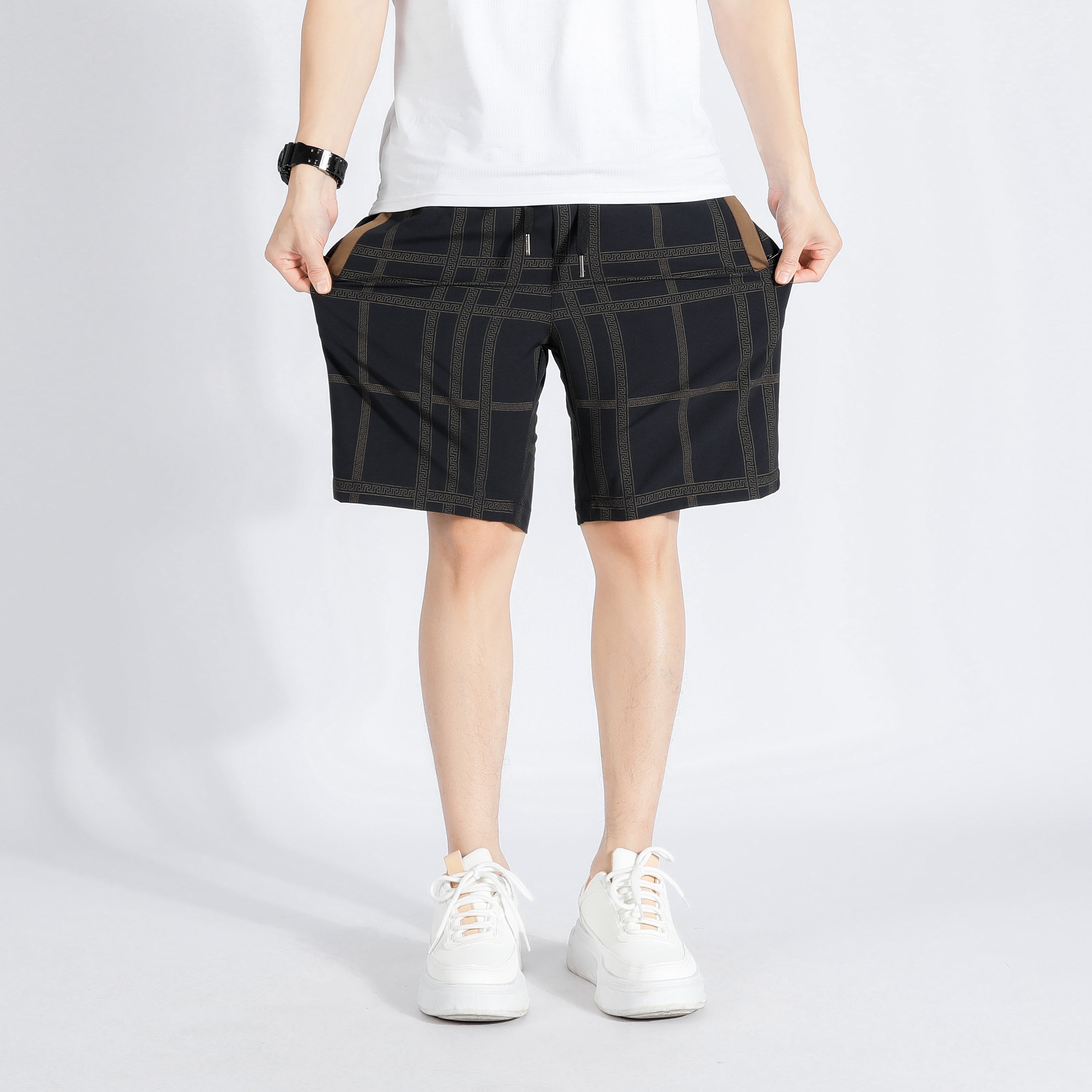 Men Checked Mid-Rise Regular Fit Shorts