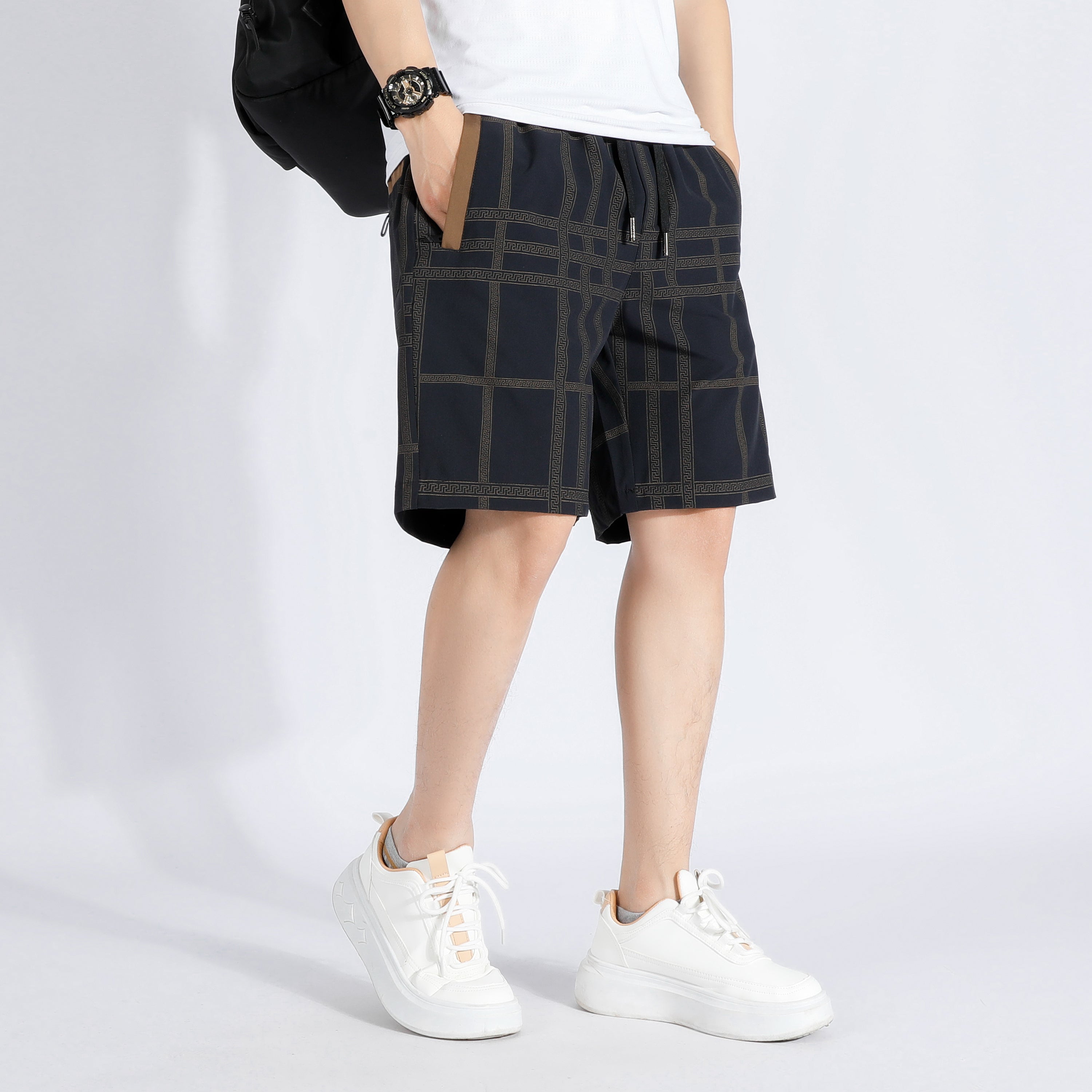 Men Checked Mid-Rise Regular Fit Shorts