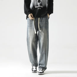 Men Relaxed Fit Mid-Rise Light Fade Jeans