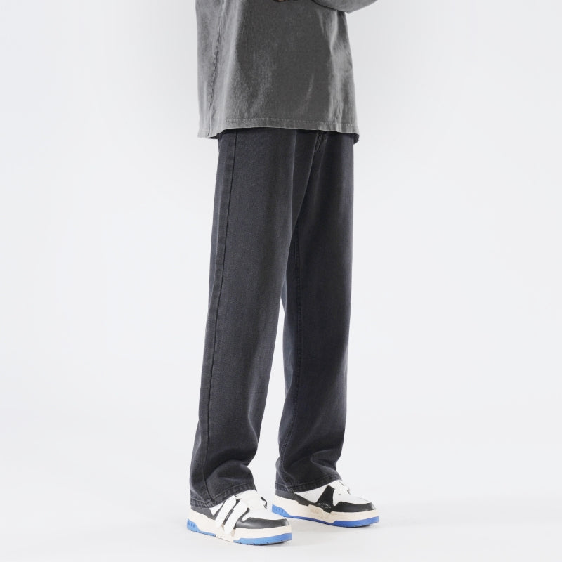 Men Relaxed Fit Mid-Rise Clean Look Jeans