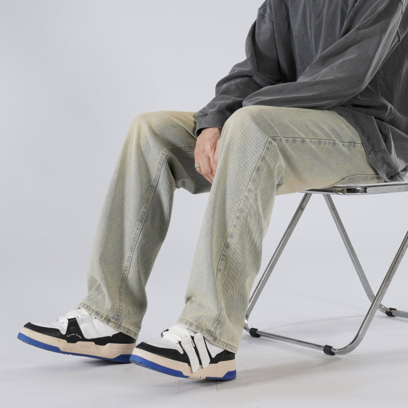 Men Relaxed Fit Mid-Rise Light Fade Jeans