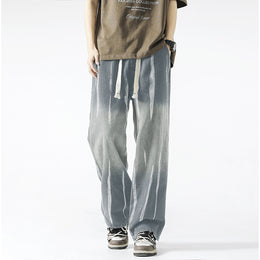 Men Relaxed Fit Mid-Rise Heavy Fade Coloured Jeans