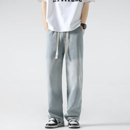 Men Relaxed Fit Mid-Rise Light Fade Non Stretchable Cotton Jeans